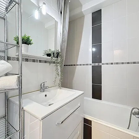 Appartement Coudalere-guadeloupe-14 By Interhome Le Barcarès